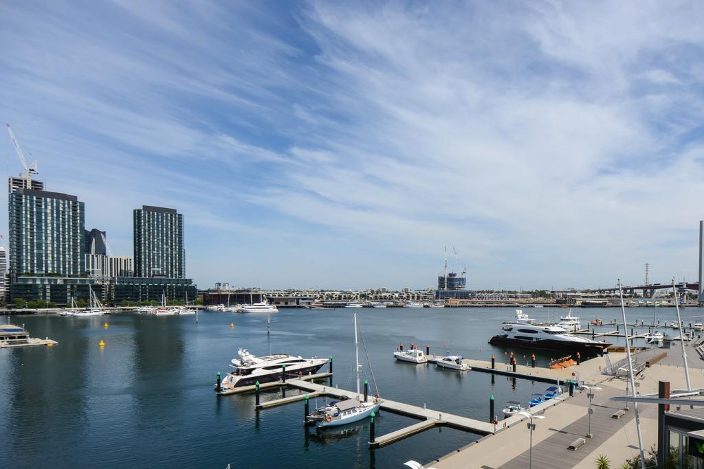 شقة Urbanminder @ Docklands ملبورن المظهر الخارجي الصورة