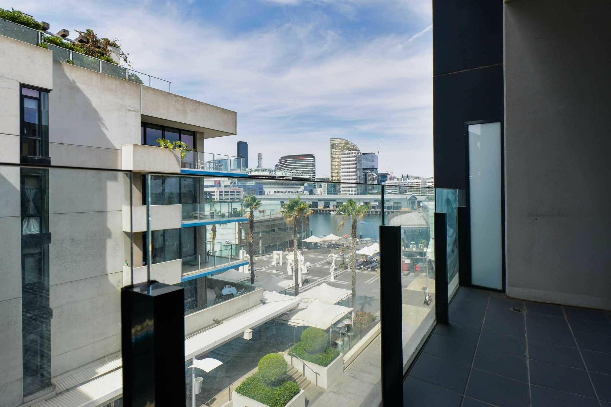 شقة Urbanminder @ Docklands ملبورن المظهر الخارجي الصورة