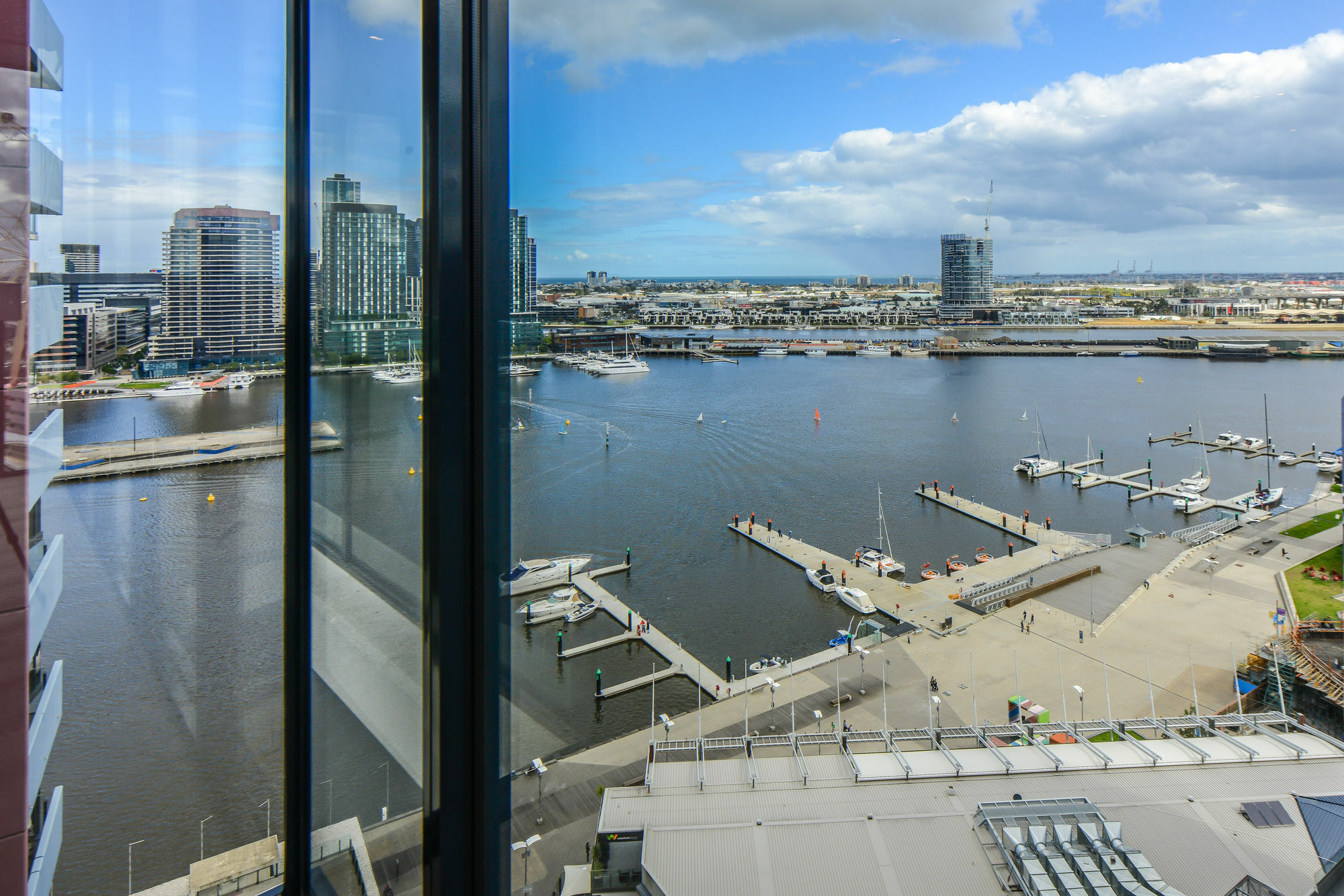 شقة Urbanminder @ Docklands ملبورن المظهر الخارجي الصورة